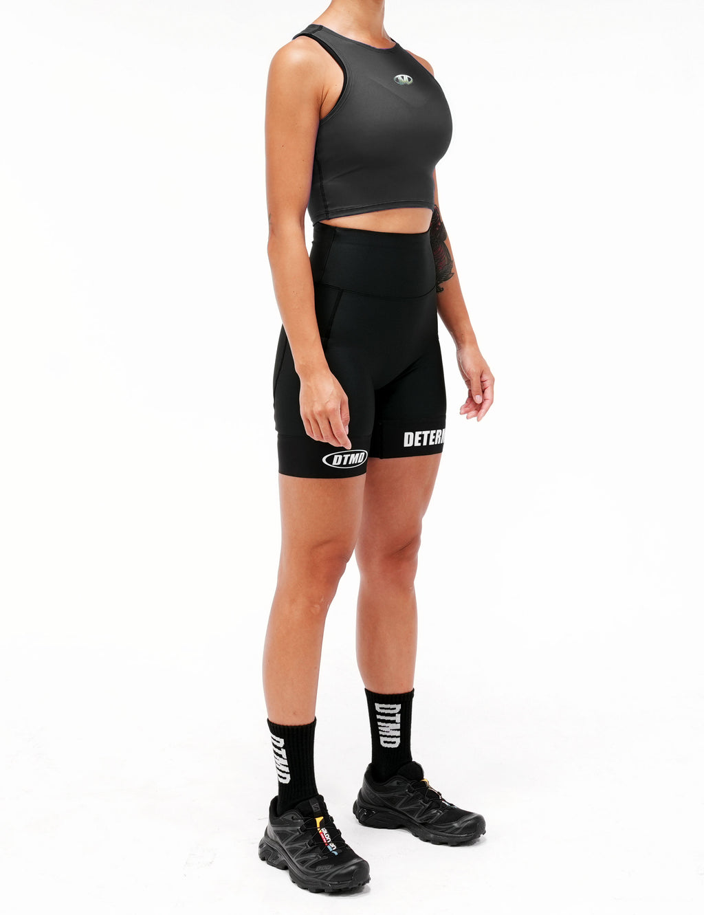 Light Crop Top (Black)