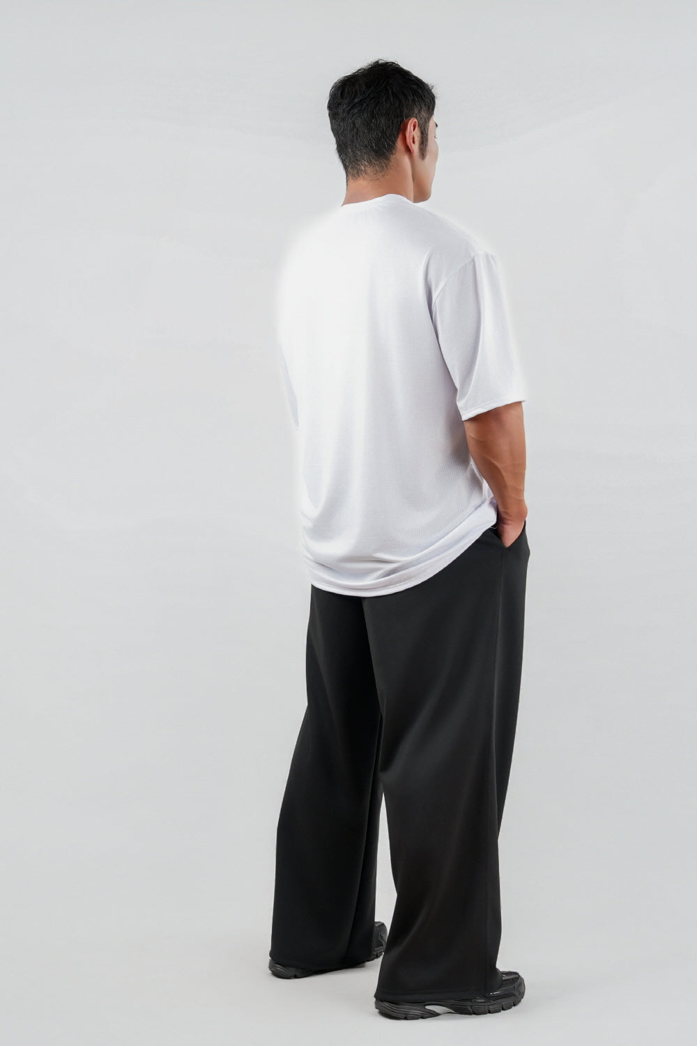 DTMD Squat Bear (White)