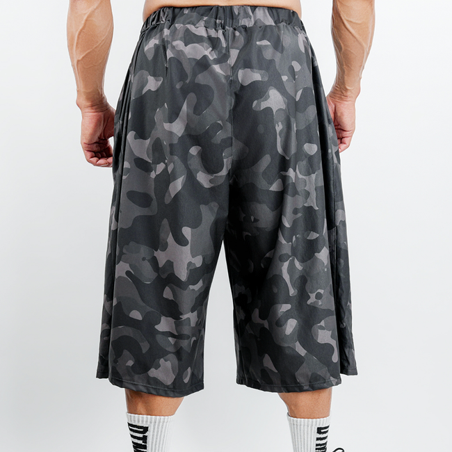 Bermuda Balloon Pants (Black Camo)