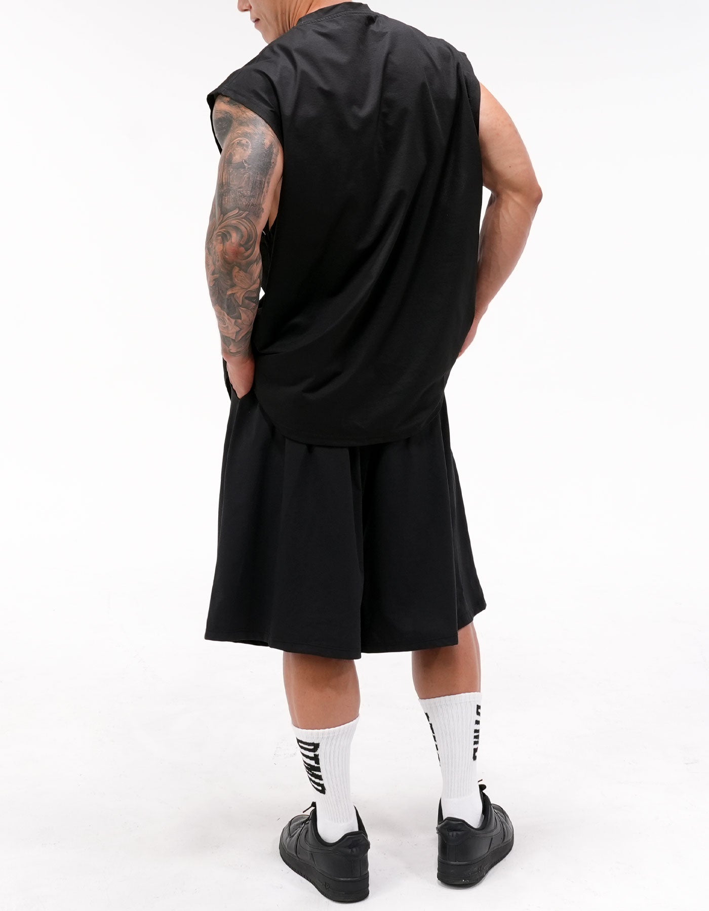 [Customize] Box Sleeveless