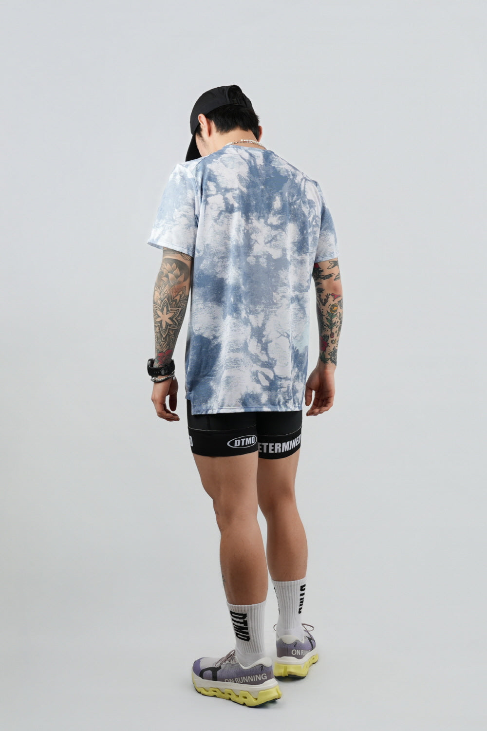 Run Short Sleeve (Tie-dye Sky)