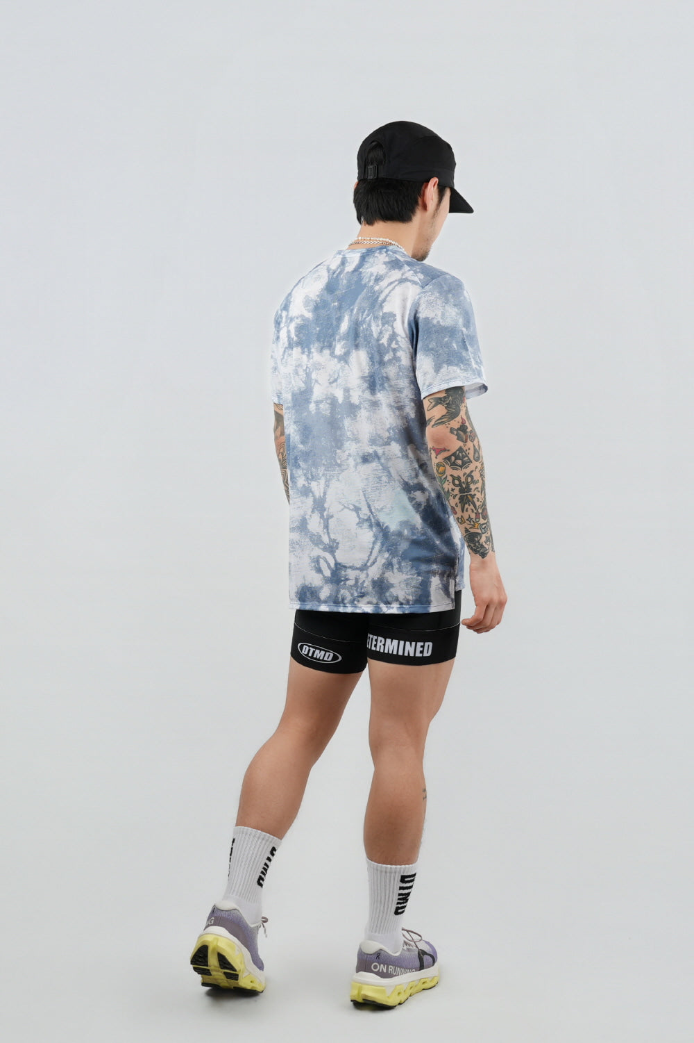 Run Short Sleeve (Tie-dye Sky)