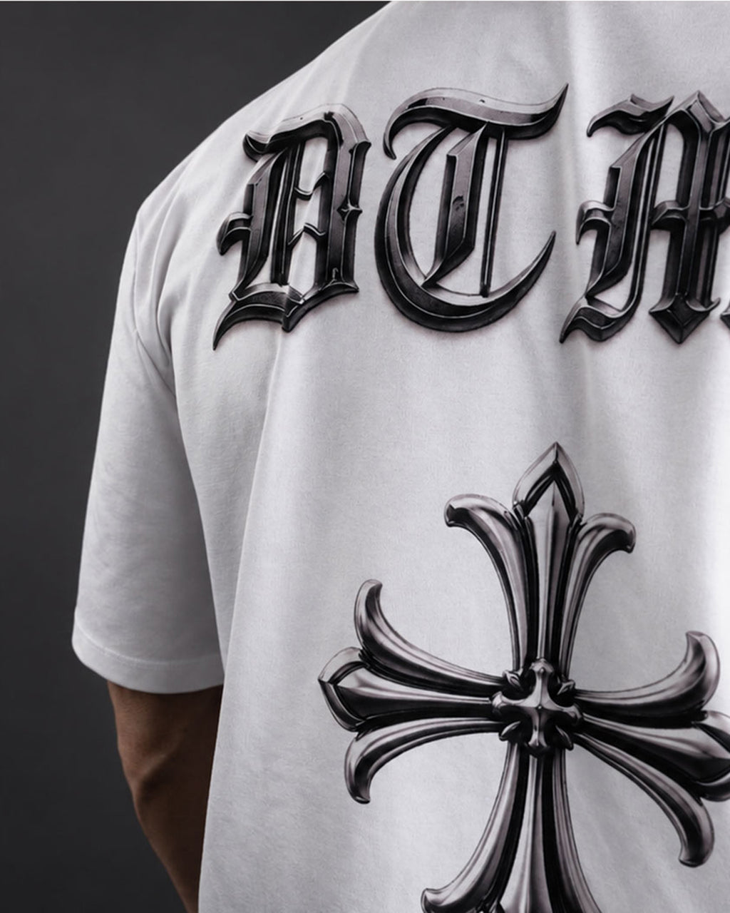 White Label Semi-Oversized Short Sleeve T-Shirt DWS001